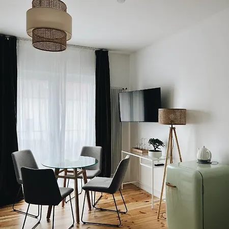 לינה וארוחת בוקר Powiew - Adults Only - - Tennis Garden Breakfast At Baltic Sea