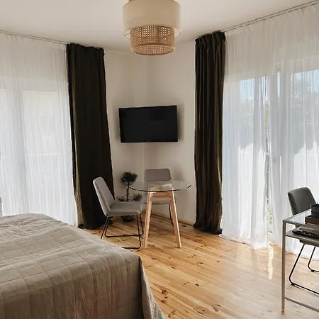 Powiew - Adults Only - - Tennis Garden Breakfast At Baltic Sea 4* Świnoujście