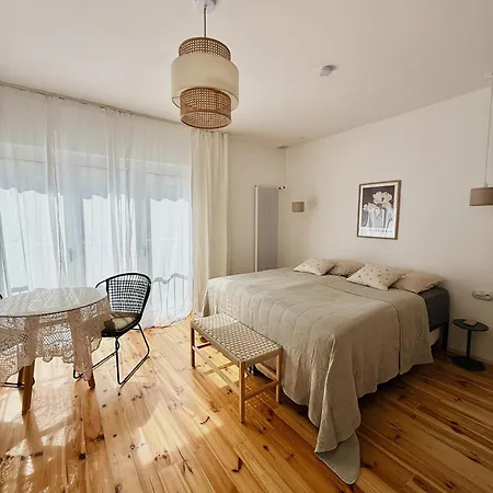 לינה וארוחת בוקר Powiew - Adults Only - - Tennis Garden Breakfast At Baltic Sea Świnoujście